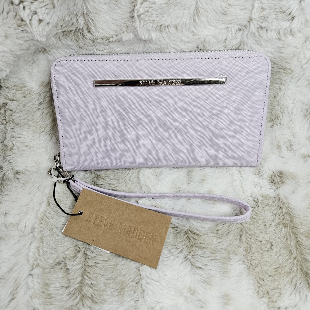 Steve Madden Lavender Wristlet Wallet